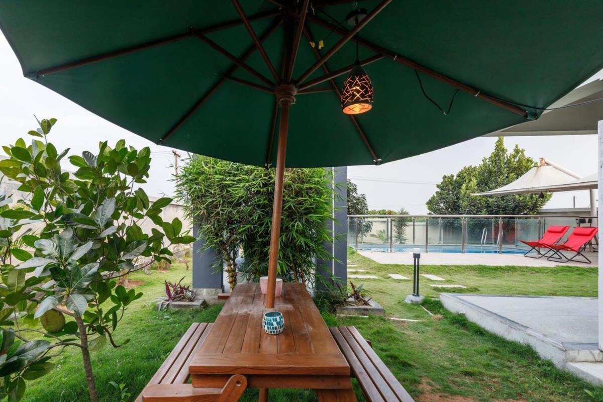 Blue Nest By Stayjadeparty Villalawn Hosūr Exterior foto